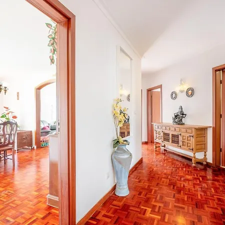 Guestready - Spacious In Marvila Lisbona